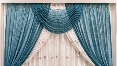 Regal curtain