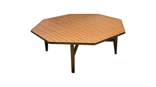 Vera Center Table